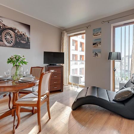 Flatbook - City Center Apartments Dwie Motlawy กดัญสก์ ภายนอก รูปภาพ
